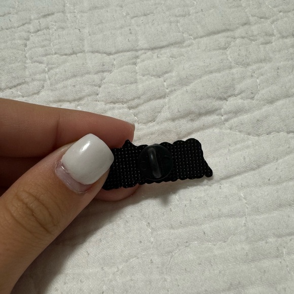 Socially Awkward pin - Picture 3 of 3